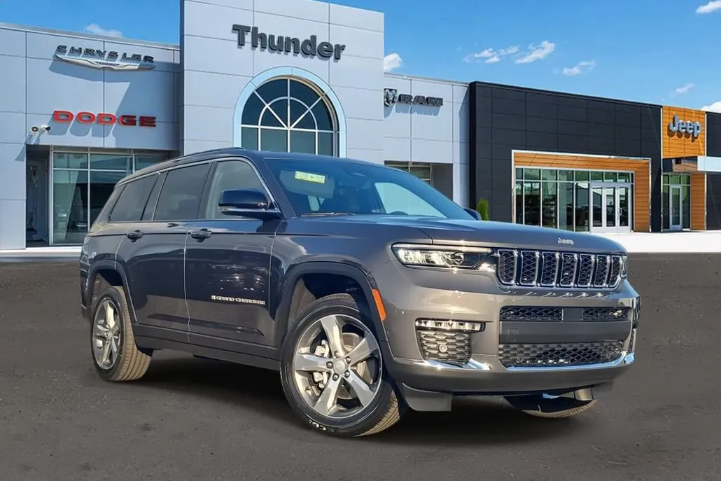 2025 Jeep Grand Cherokee L photo 1