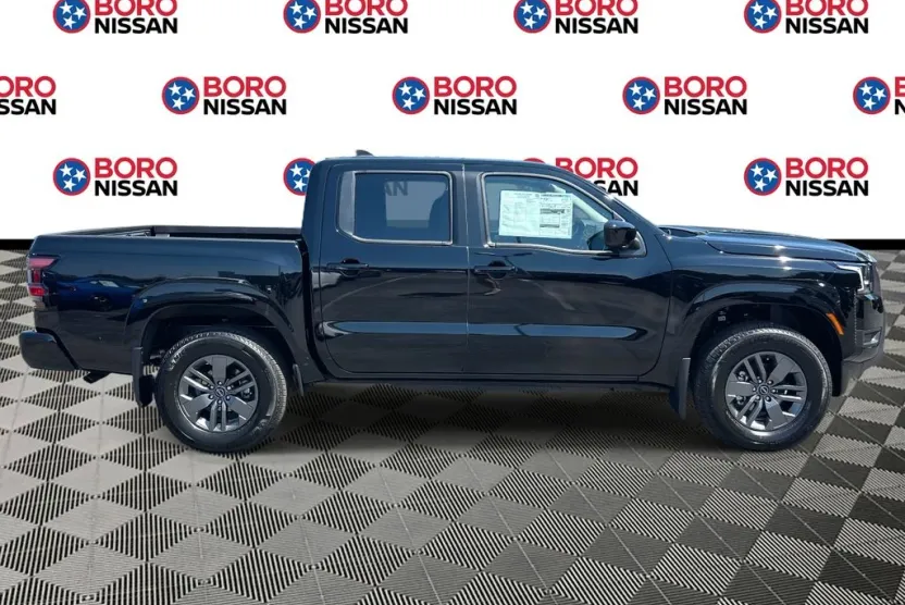 2025 Nissan Frontier SV photo 1