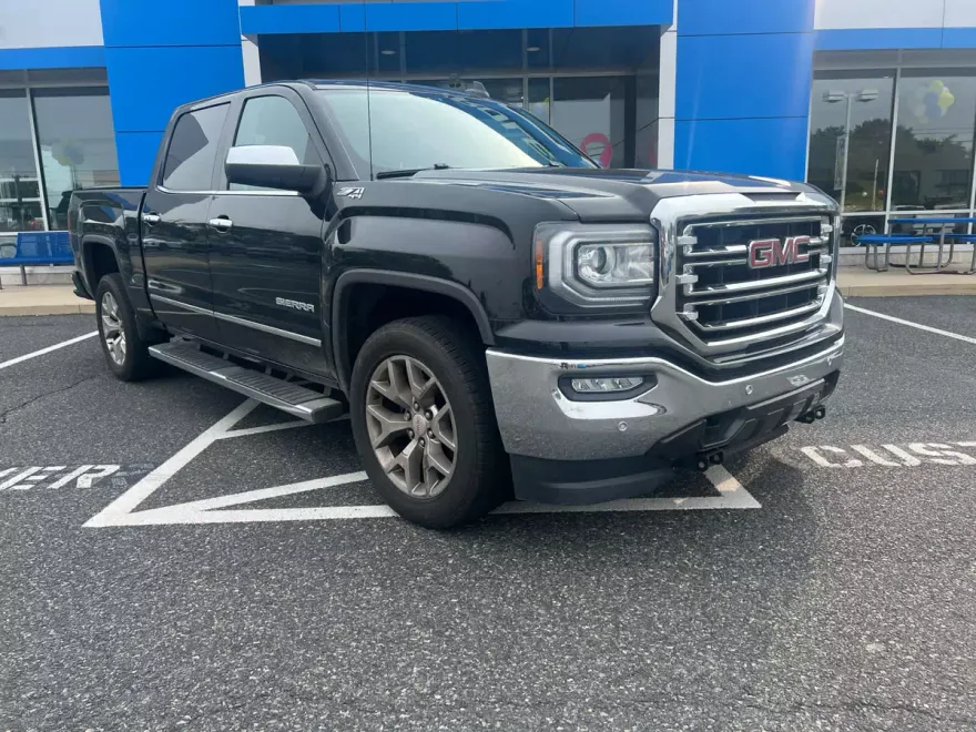 2018 Gmc Sierra 1500 SLT photo 1