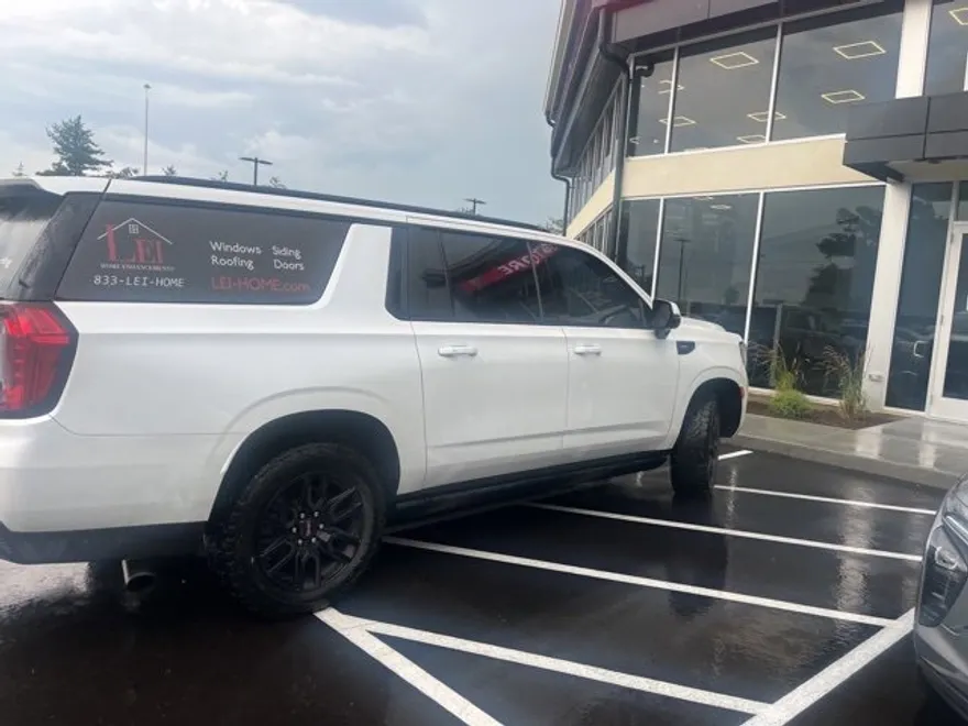 2021 Gmc Yukon XL AT4 photo 1