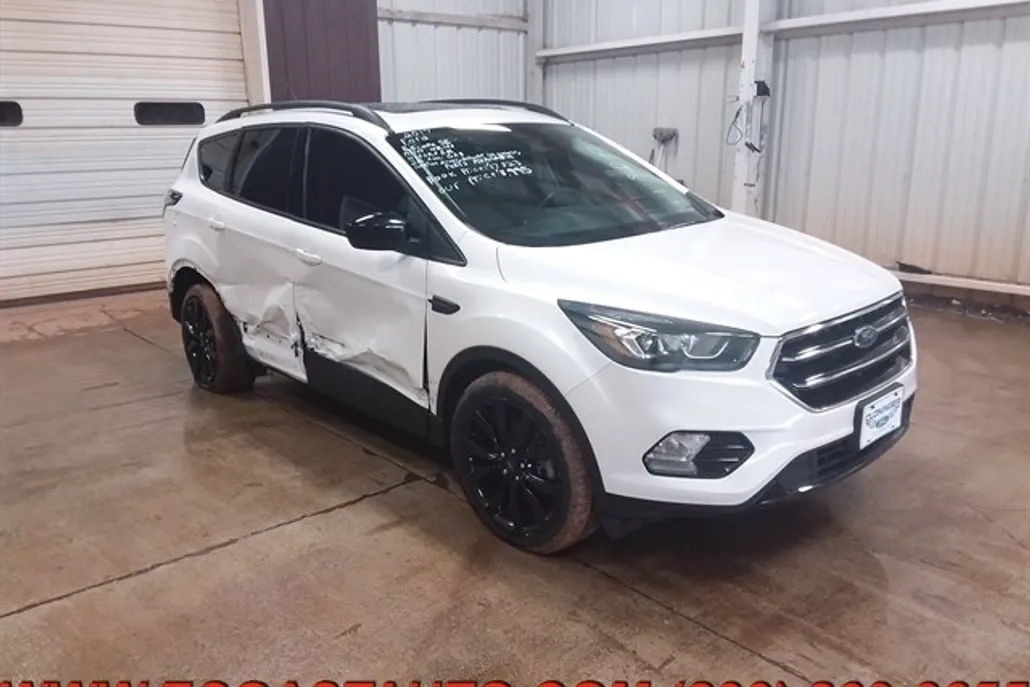 2017 Ford Escape SE photo 1