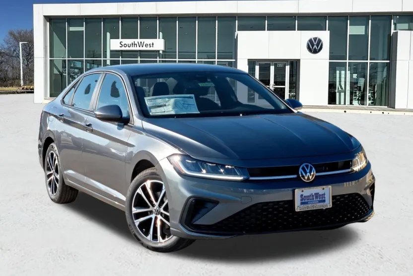2026 Volkswagen Jetta Sport photo 1