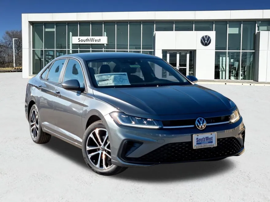 2026 Volkswagen Jetta Sport photo 1