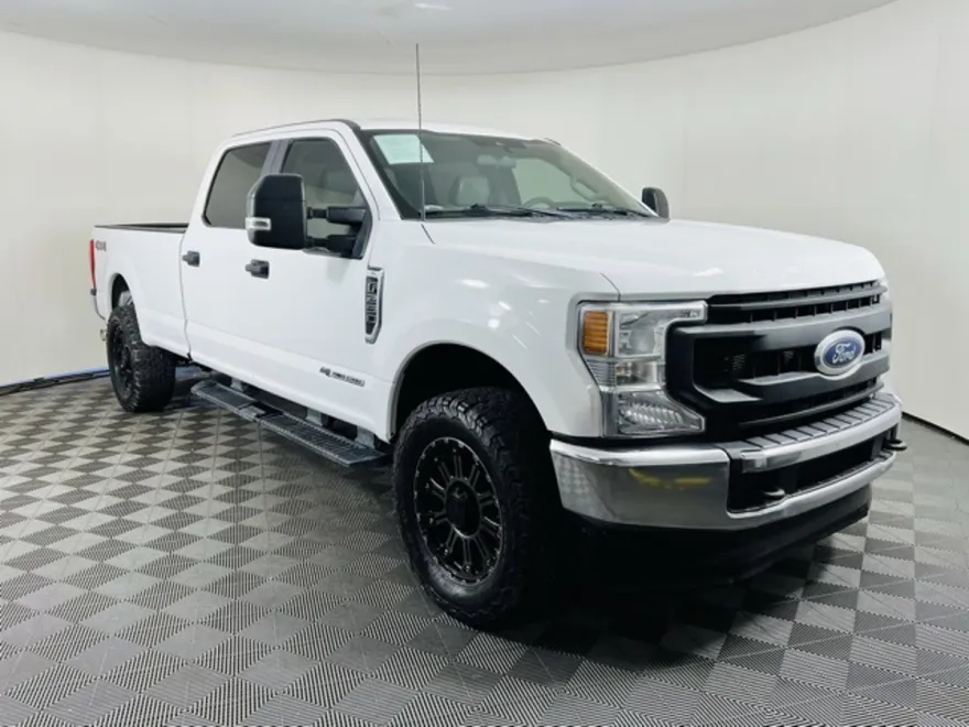 2022 Ford F-250 XL photo 1