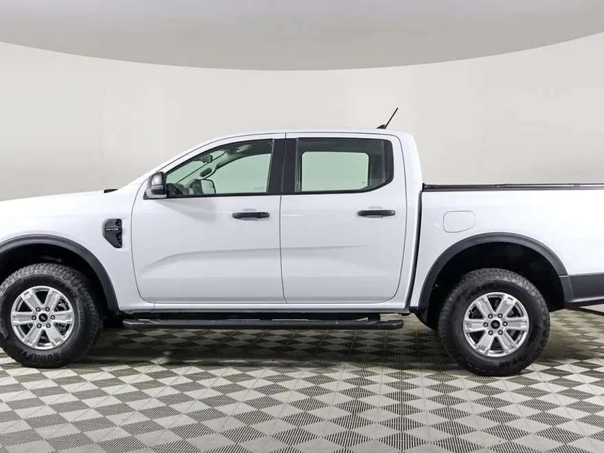 2024 Ford Ranger XL photo 1