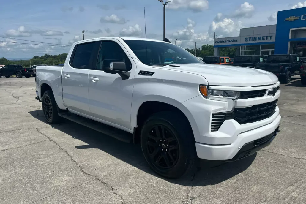 2026 Chevrolet Silverado 1500 RST photo 1