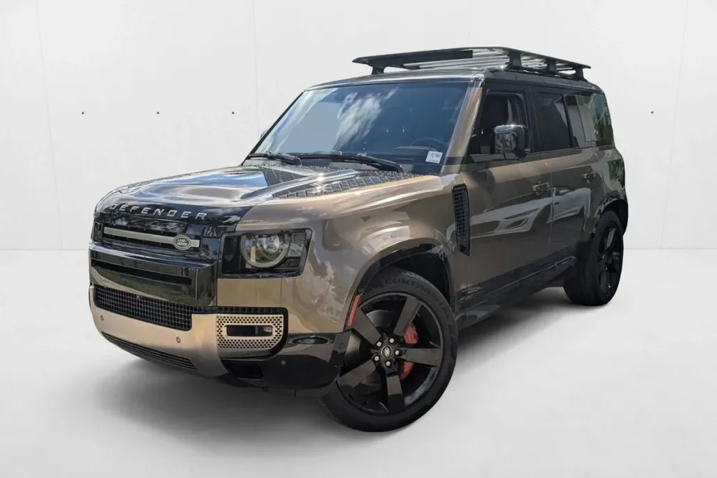 2023 Land Rover Defender 110 X photo 1