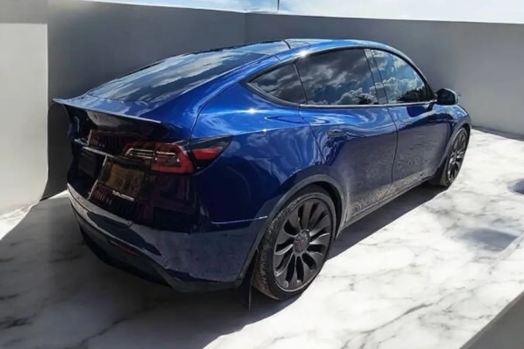 2020 Tesla Model Y Long Range photo 1
