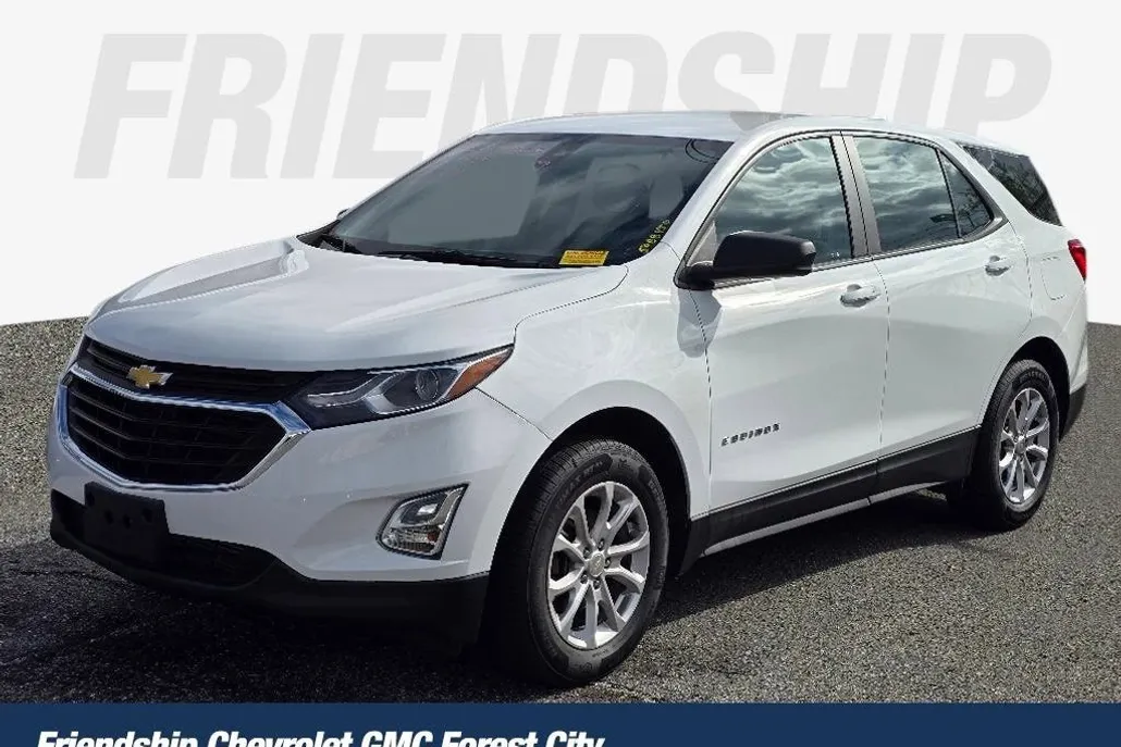 2020 Chevrolet Equinox LS photo 1
