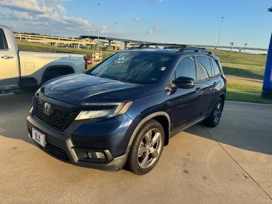 2021 Honda Passport Touring photo 1
