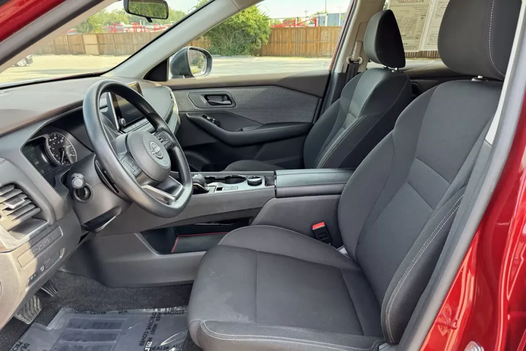 2023 Nissan Rogue AWD S photo 1
