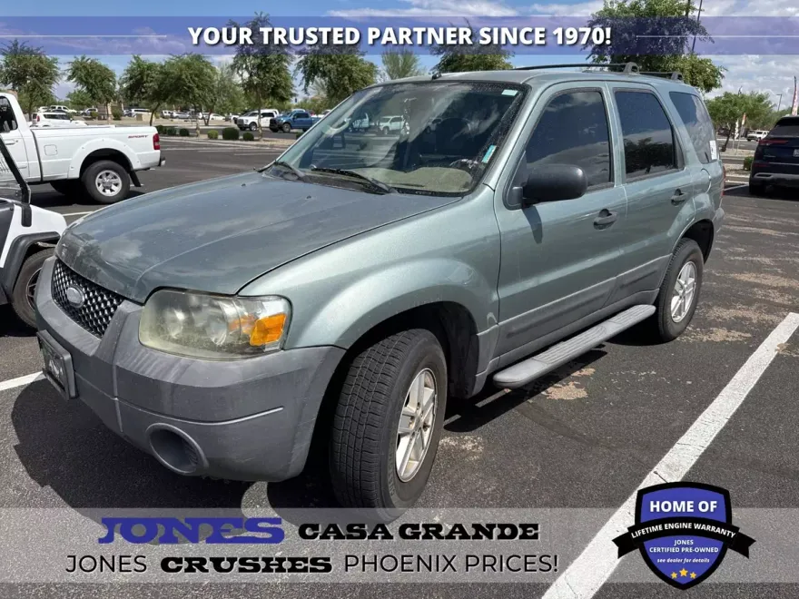 2007 Ford Escape XLS photo 1