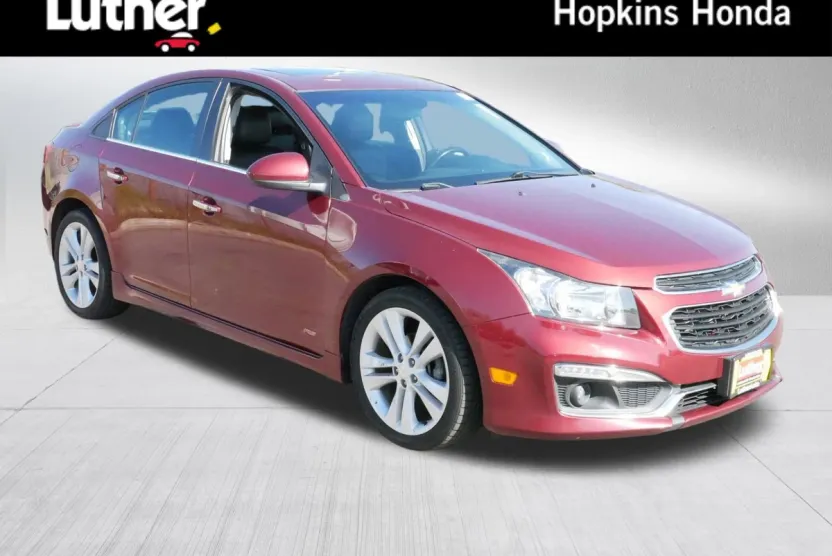 2015 Chevrolet Cruze LTZ photo 1