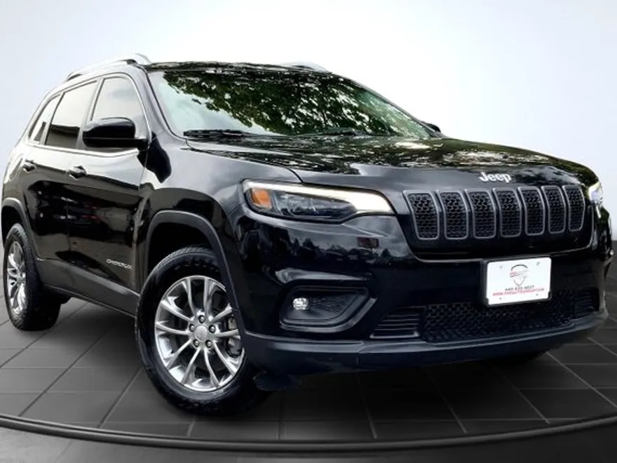 2019 Jeep Cherokee Latitude photo 1