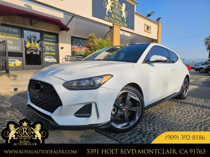 2019 Hyundai Veloster Turbo photo 1