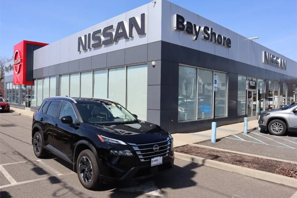 2025 Nissan Rogue SV photo 1