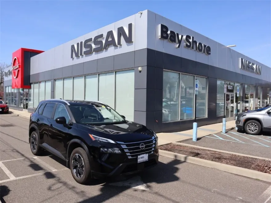 2025 Nissan Rogue SV photo 1