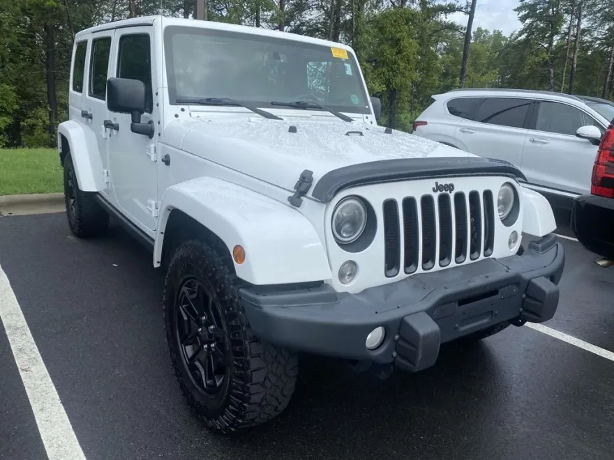 2016 Jeep Wrangler Unlimited Backcountry photo 1