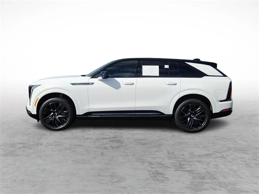2025 Cadillac Escalade IQ Sport photo 1