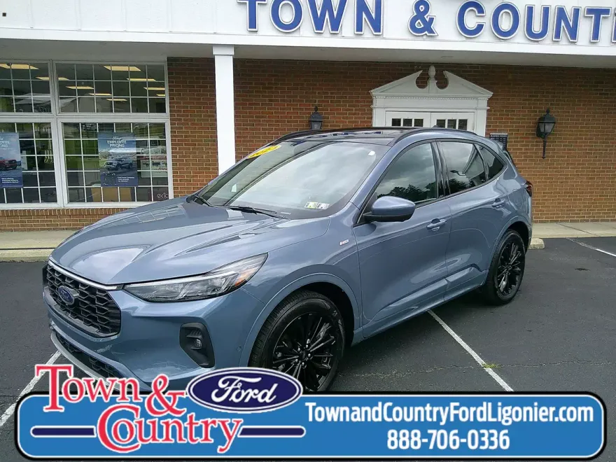 2024 Ford Escape ST-Line Elite photo 1