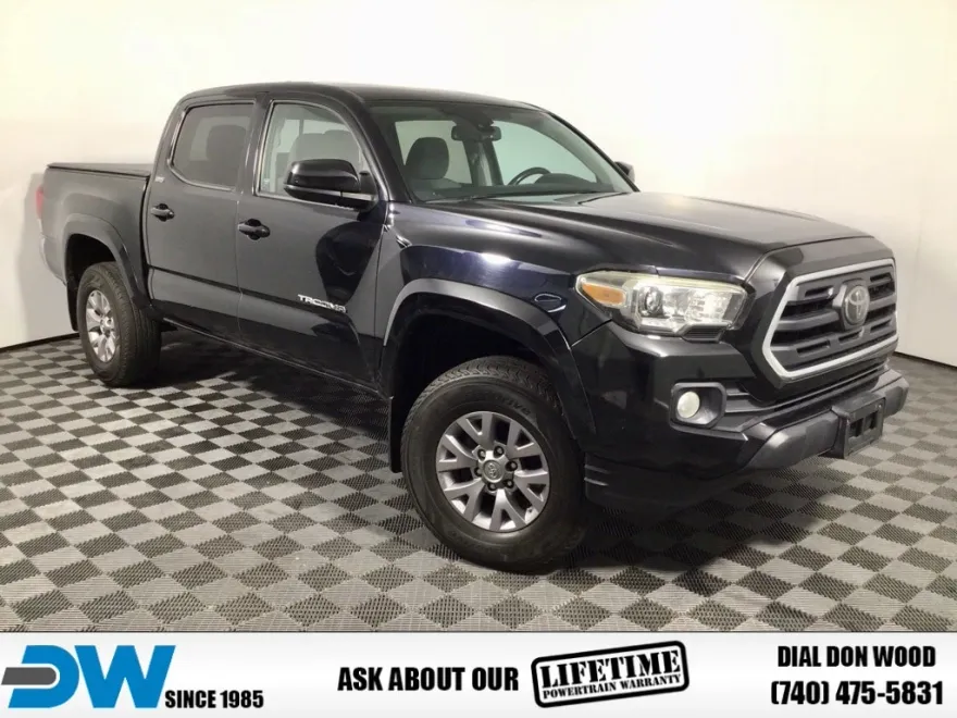 2018 Toyota Tacoma SR5 V6 photo 1