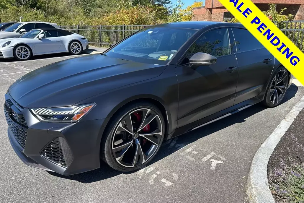 2022 Audi RS 7 Base photo 1