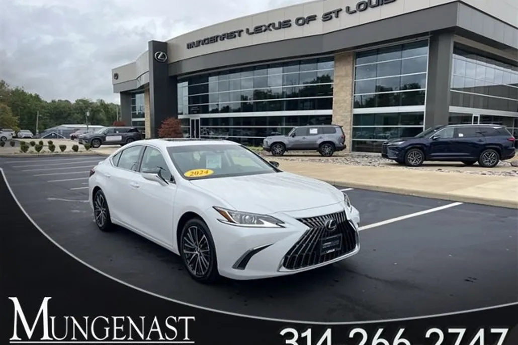2024 Lexus ES 350 Premium photo 1