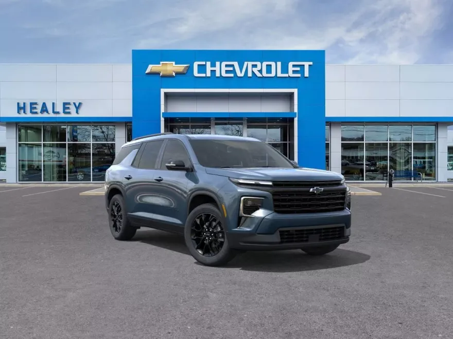 2025 Chevrolet Traverse photo 1