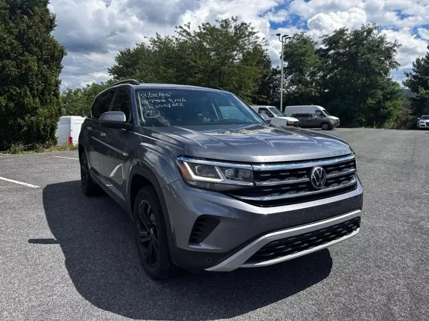 2022 Volkswagen Atlas V6 SE Technology photo 1