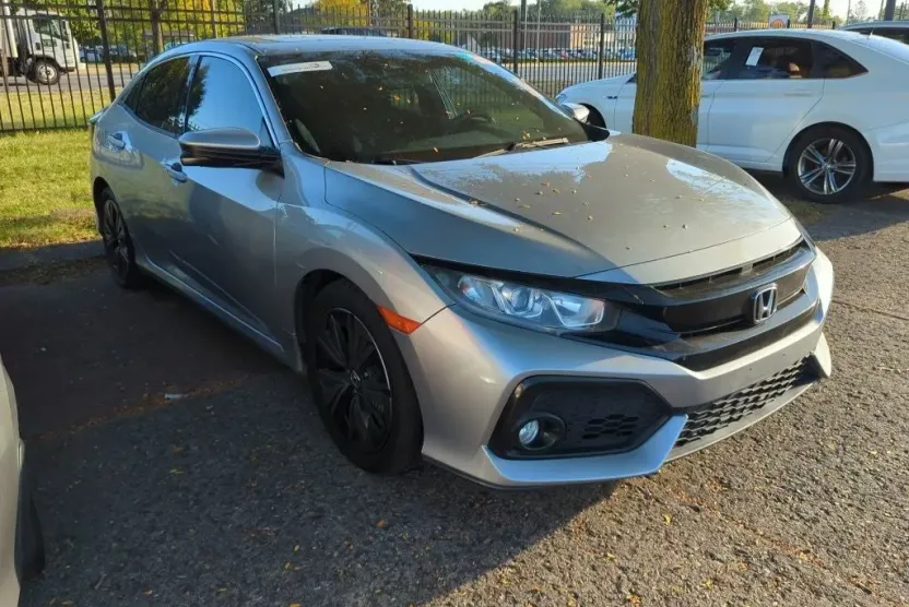 2017 Honda Civic EX photo 1