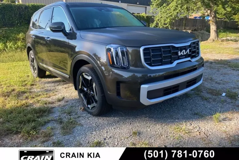 2025 Kia Telluride S photo 1