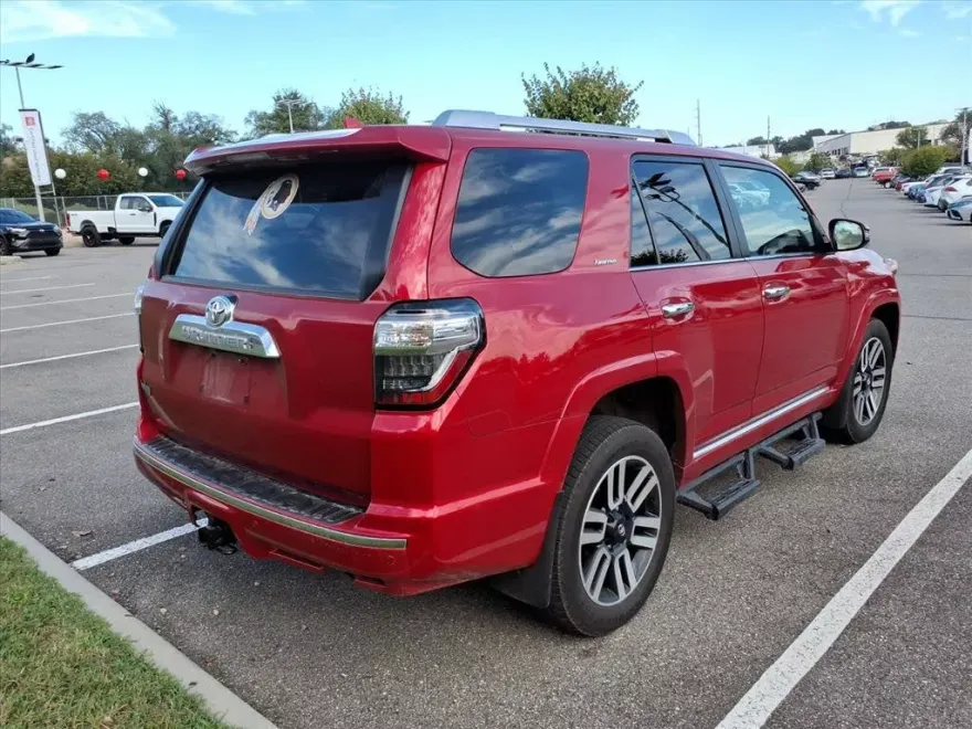 2024 Toyota 4Runner Limited 4WD photo 1