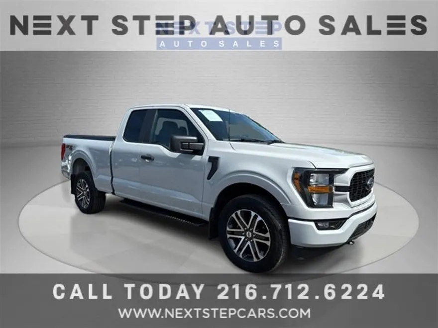 2023 Ford F-150 XL photo 1