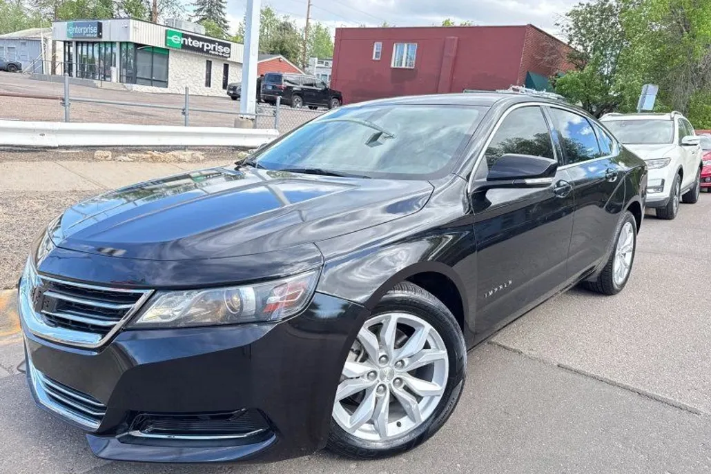 2017 Chevrolet Impala 1LT photo 1
