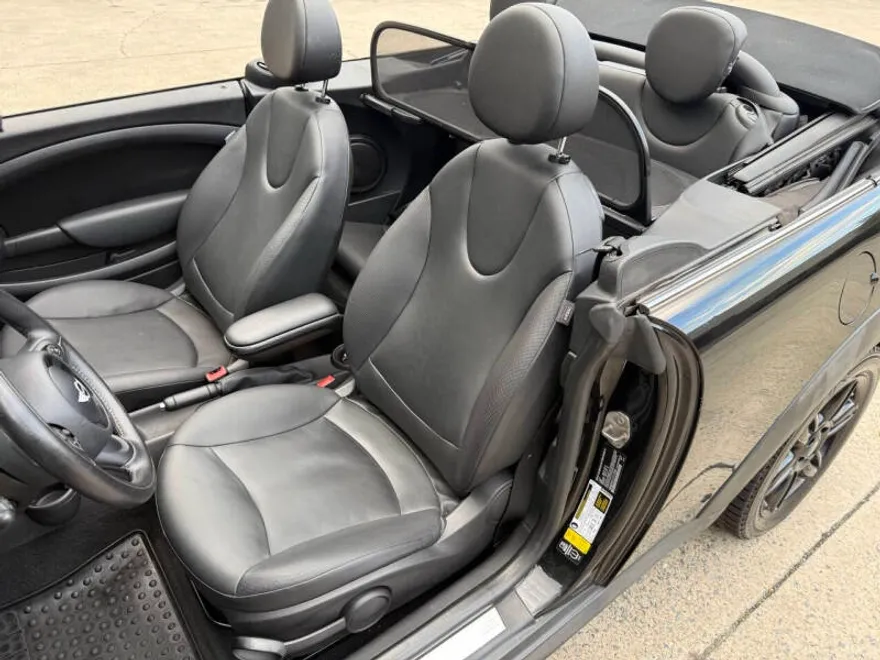 2014 Mini Cooper Convertible photo 1