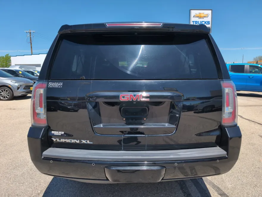 2020 Gmc Yukon XL SLT photo 1