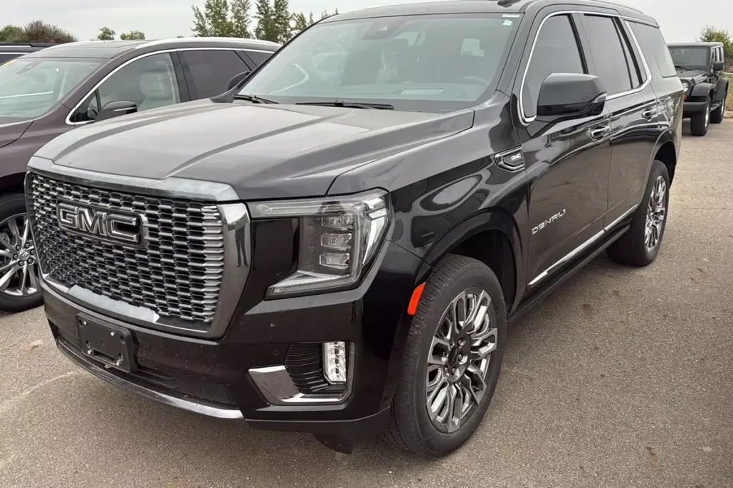2024 Gmc Yukon Denali Ultimate photo 1