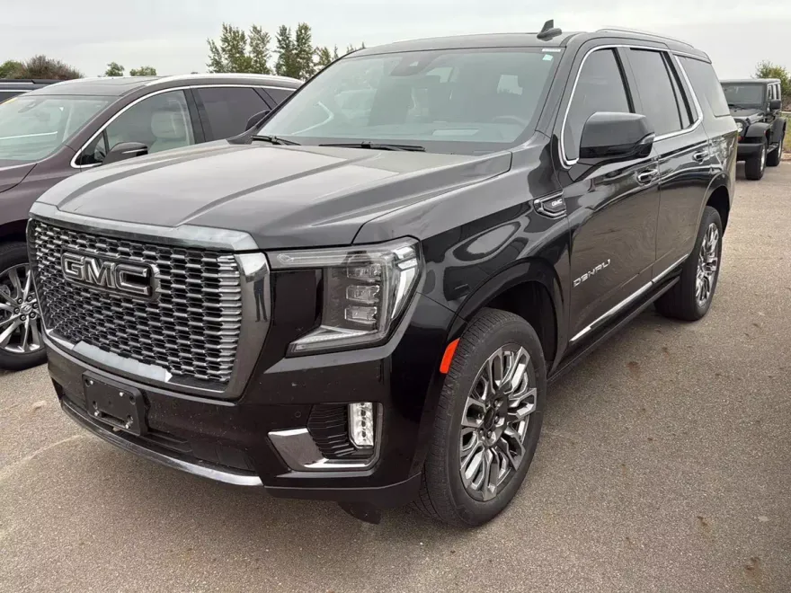 2024 Gmc Yukon Denali Ultimate photo 1
