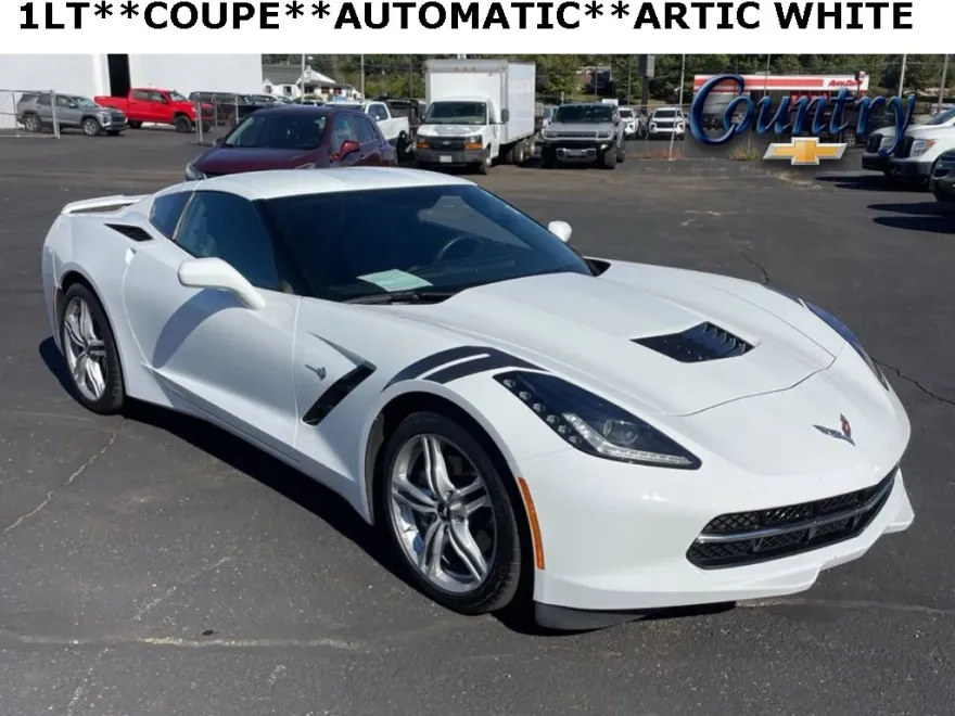 2017 Chevrolet Corvette Stingray 1LT photo 1