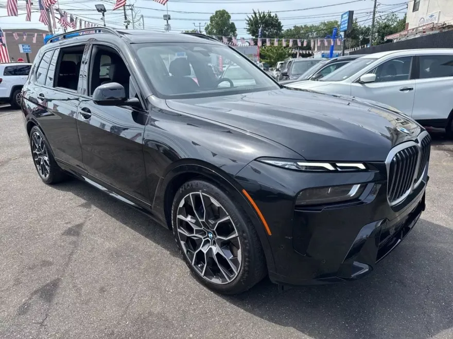 2023 Bmw X7 xDrive40i photo 1