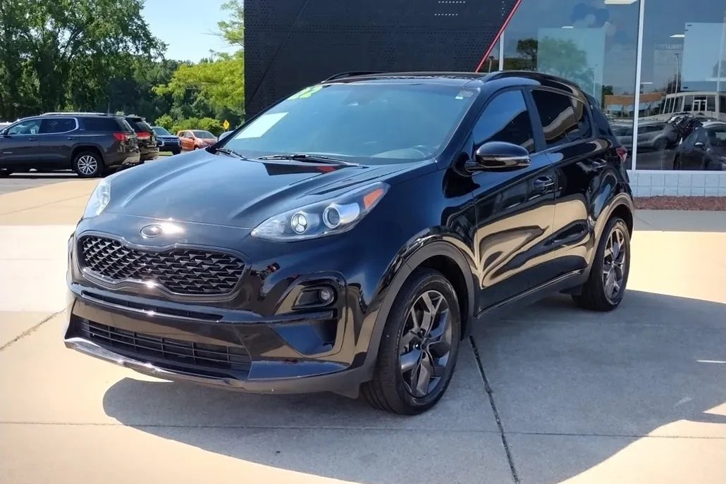 2022 Kia Sportage Nightfall Edition photo 1