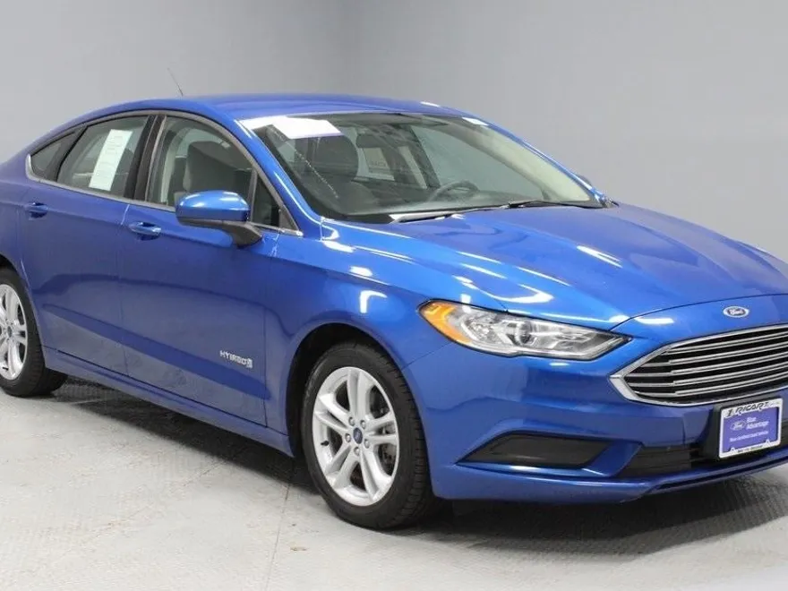 2018 Ford Fusion Hybrid S photo 1