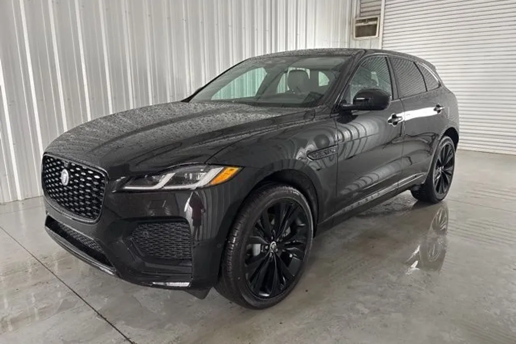 2026 Jaguar F-PACE P250 R-Dynamic S photo 1