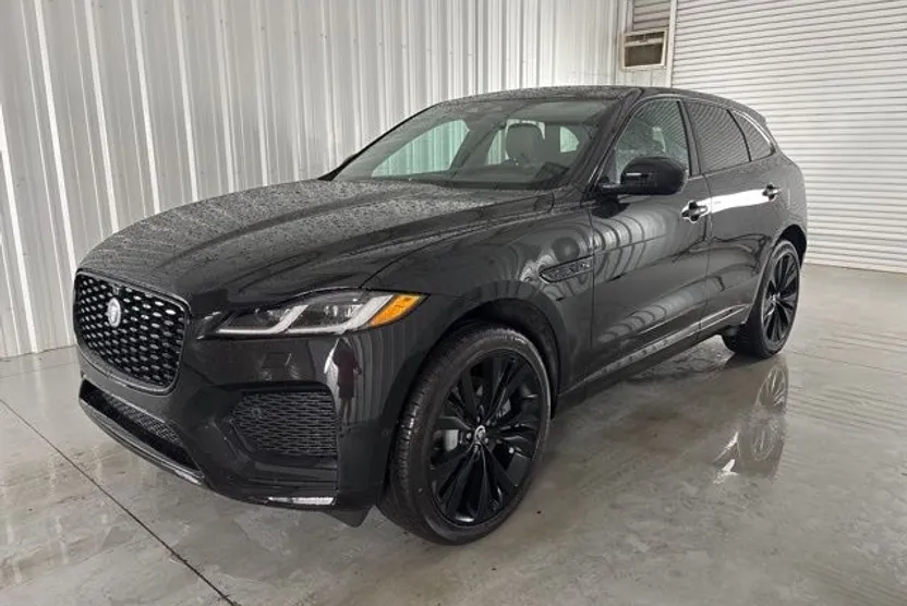 2026 Jaguar F-PACE P250 R-Dynamic S photo 1