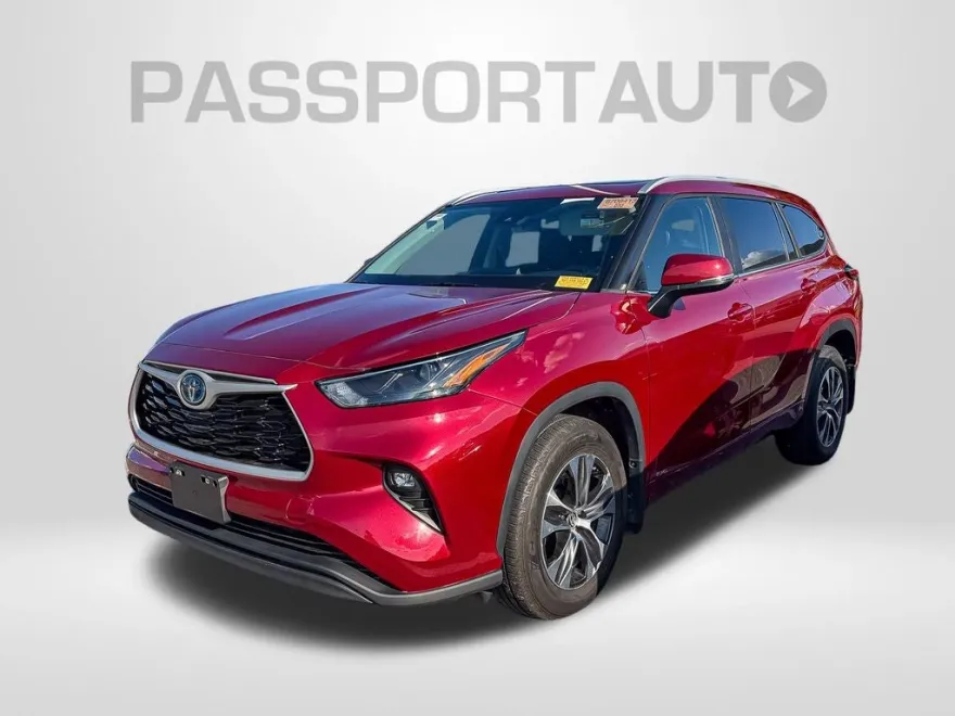 2023 Toyota Highlander Hybrid XLE photo 1