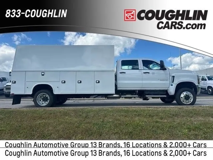 2024 Chevrolet Silverado 6500HD Work Truck photo 1