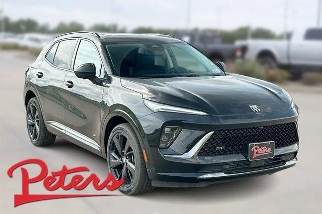 2025 Buick Envision Sport Touring photo 1
