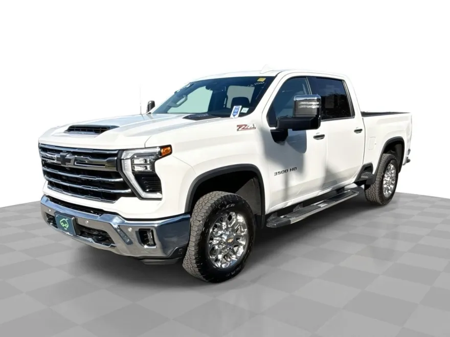 2024 Chevrolet Silverado 3500HD LTZ photo 1