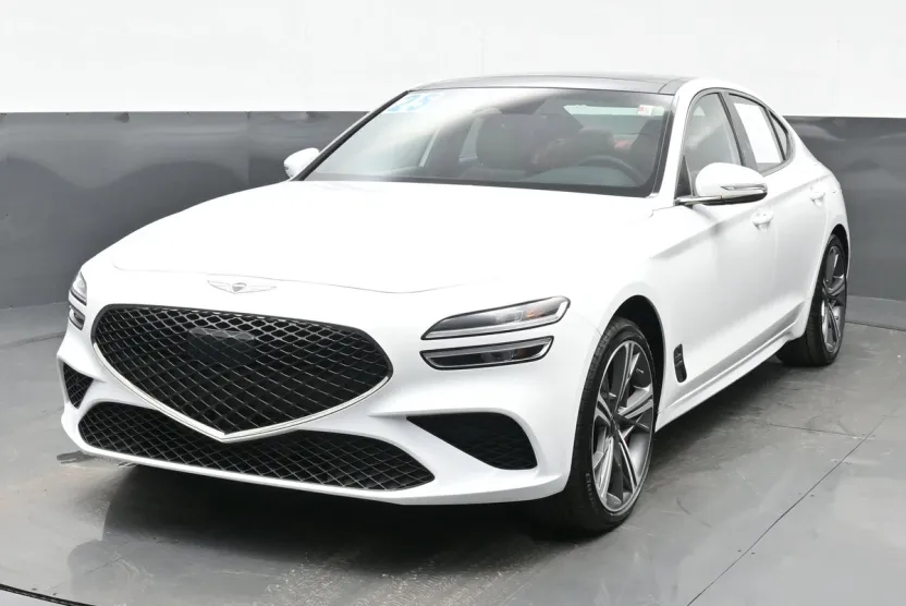 2025 Genesis G70 2.5T photo 1
