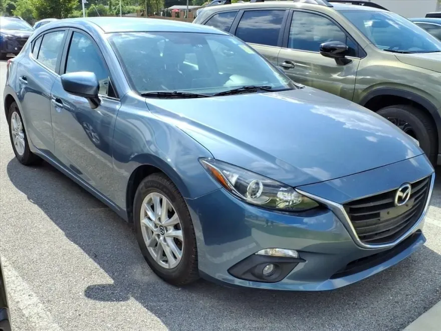 2015 Mazda Mazda3 Touring photo 1